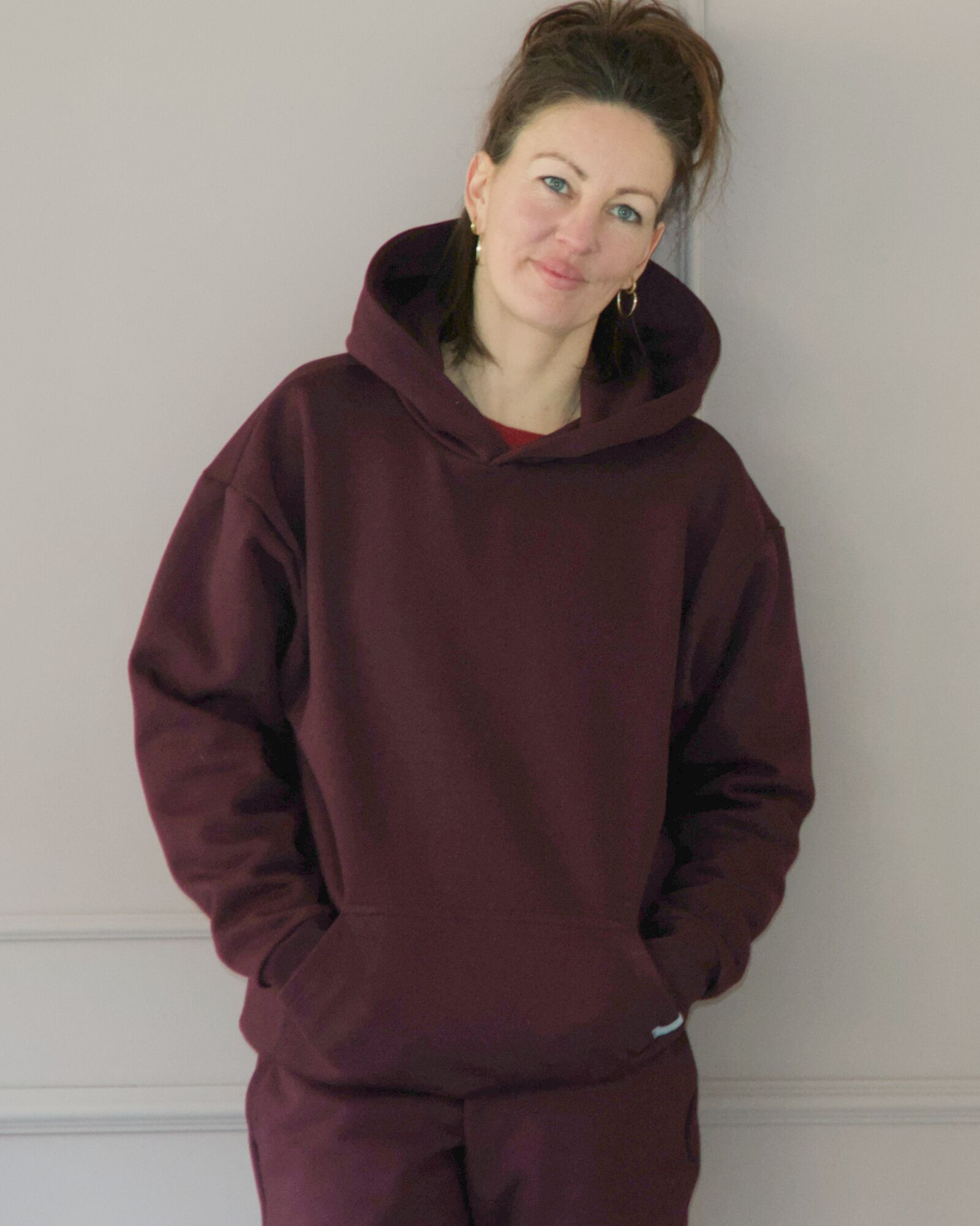 oversize_hoodie_unisex_bordeaux_extraa