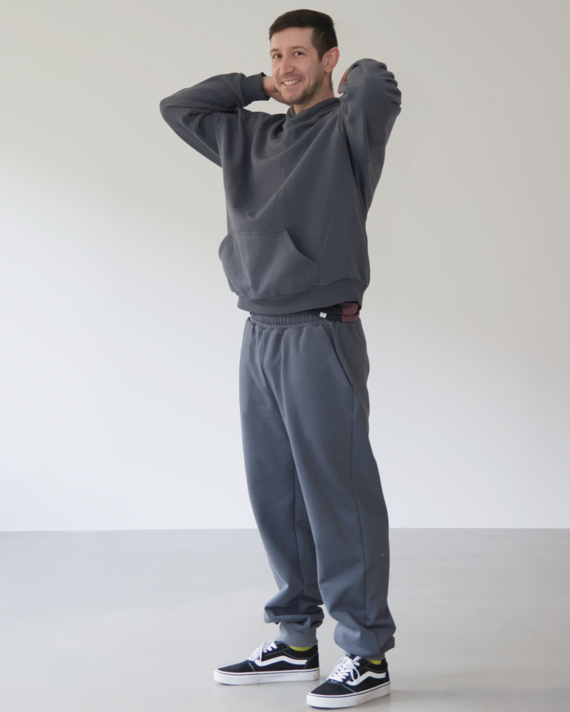 oversize_hoodie_unisex_grau_2a