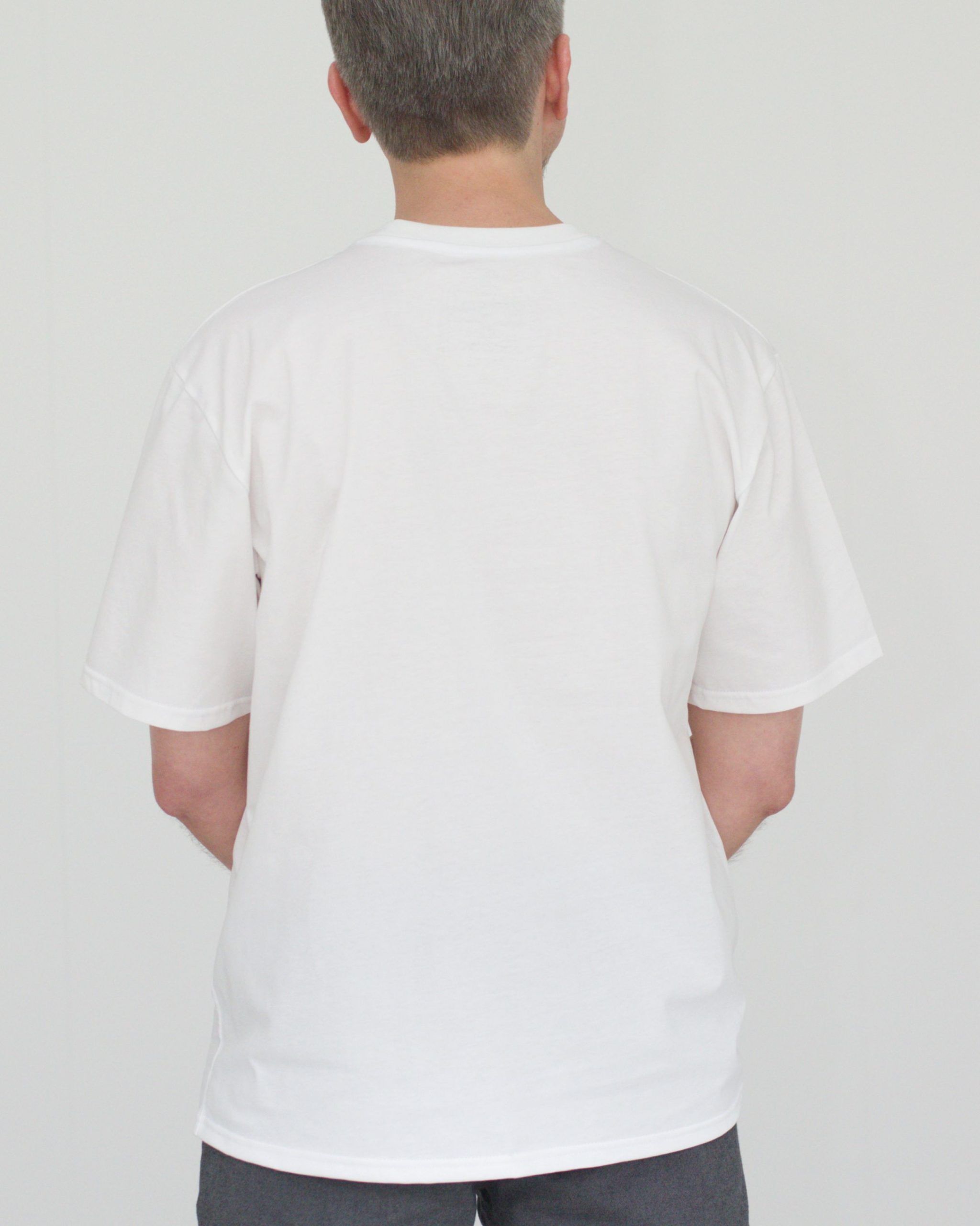 oversized_tshirt_unisex_weiss_mann_rueck01