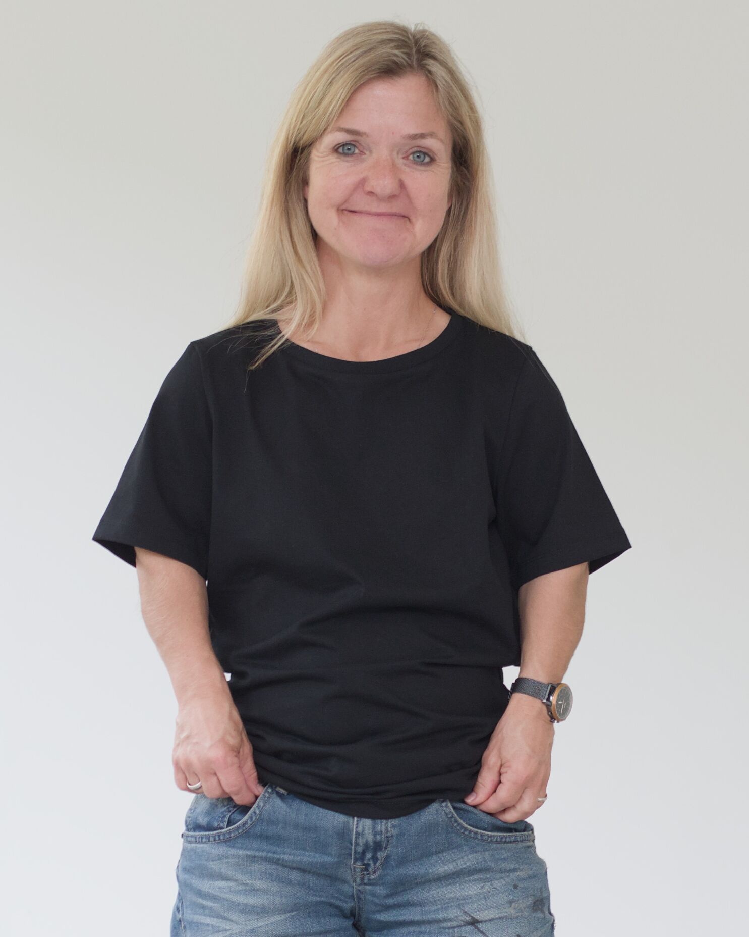 tshirt_clique_schwarz_frau_01