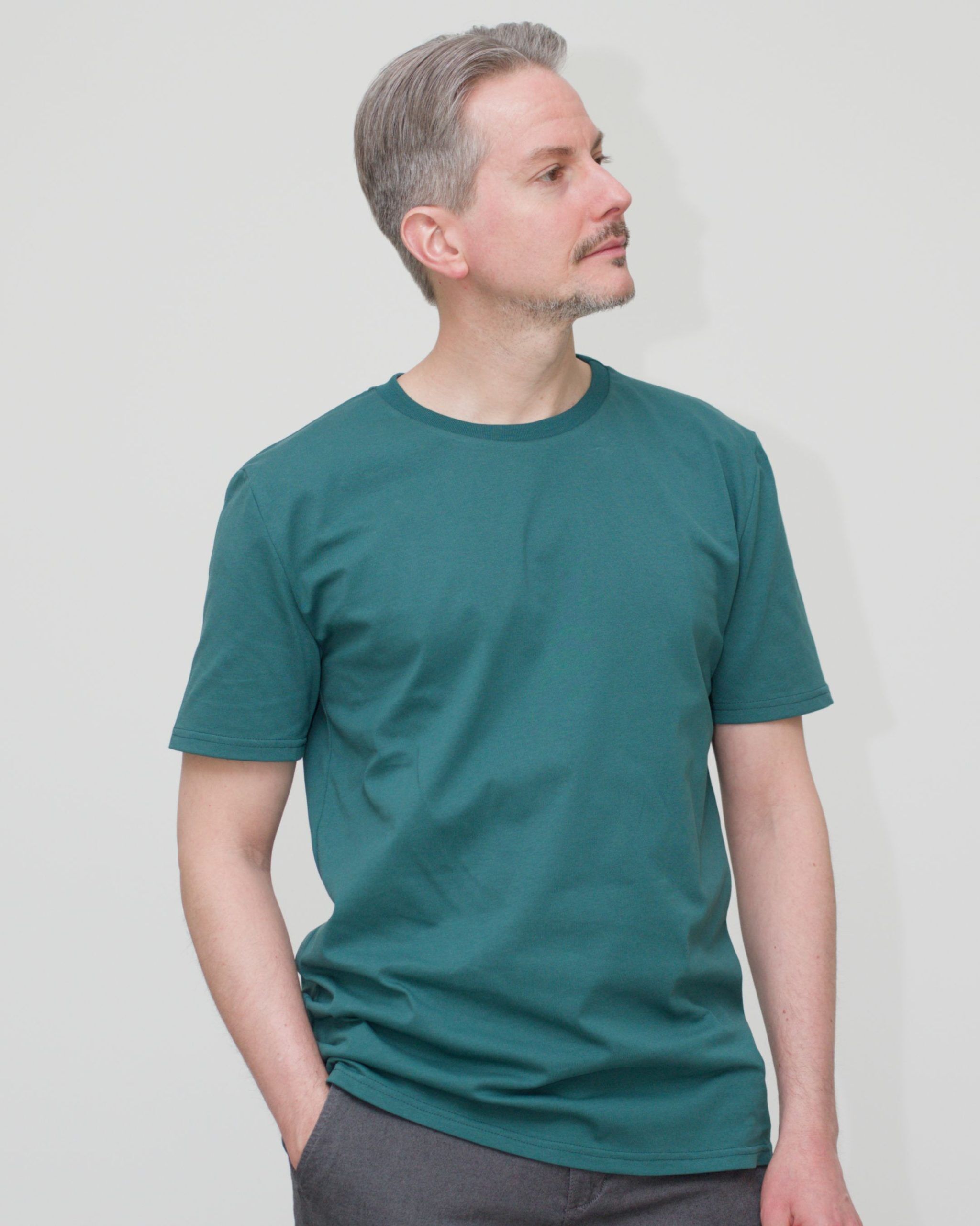 tshirt_relaxed_fit_bio_mann_petrol_front01