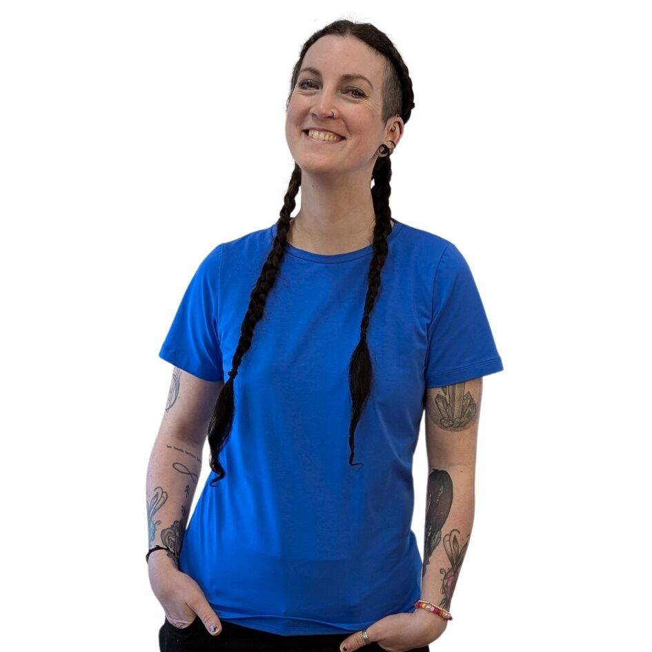 t-shirt_frau_stretch_baumwolle_fair_kornblume