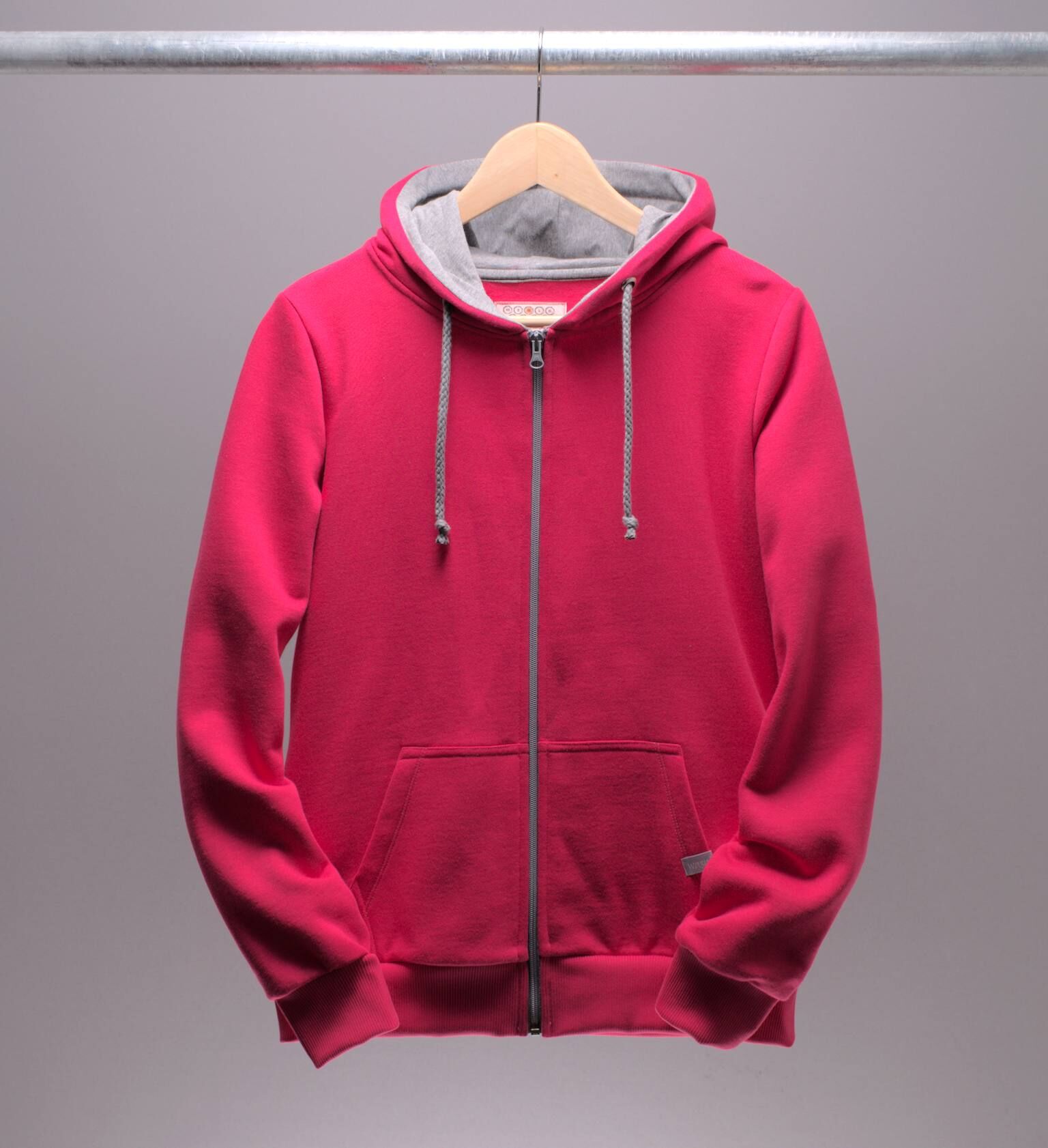 pink-kapuzenjacke-frauen