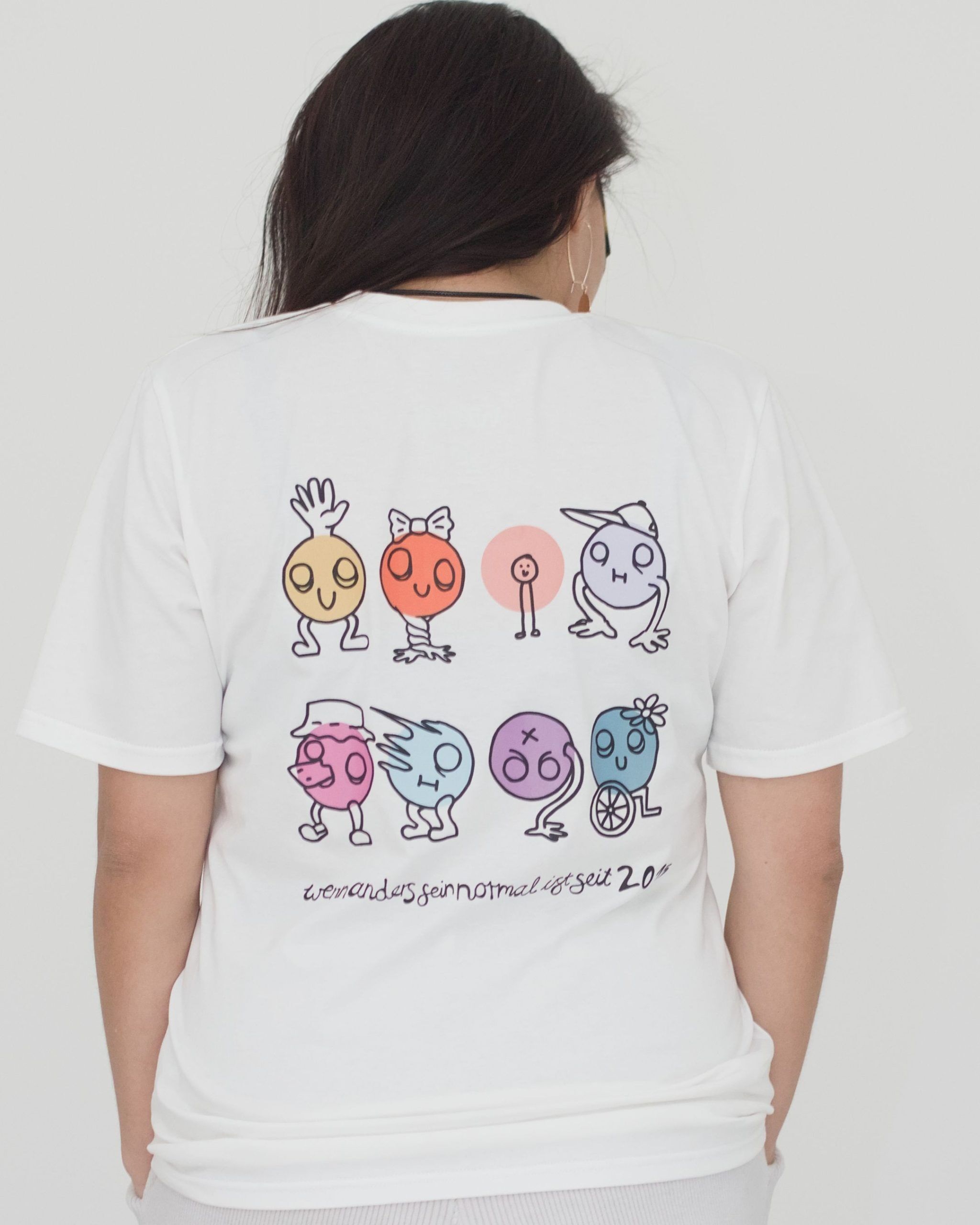 relaxed_tshirt_clique_weiss_frau_01