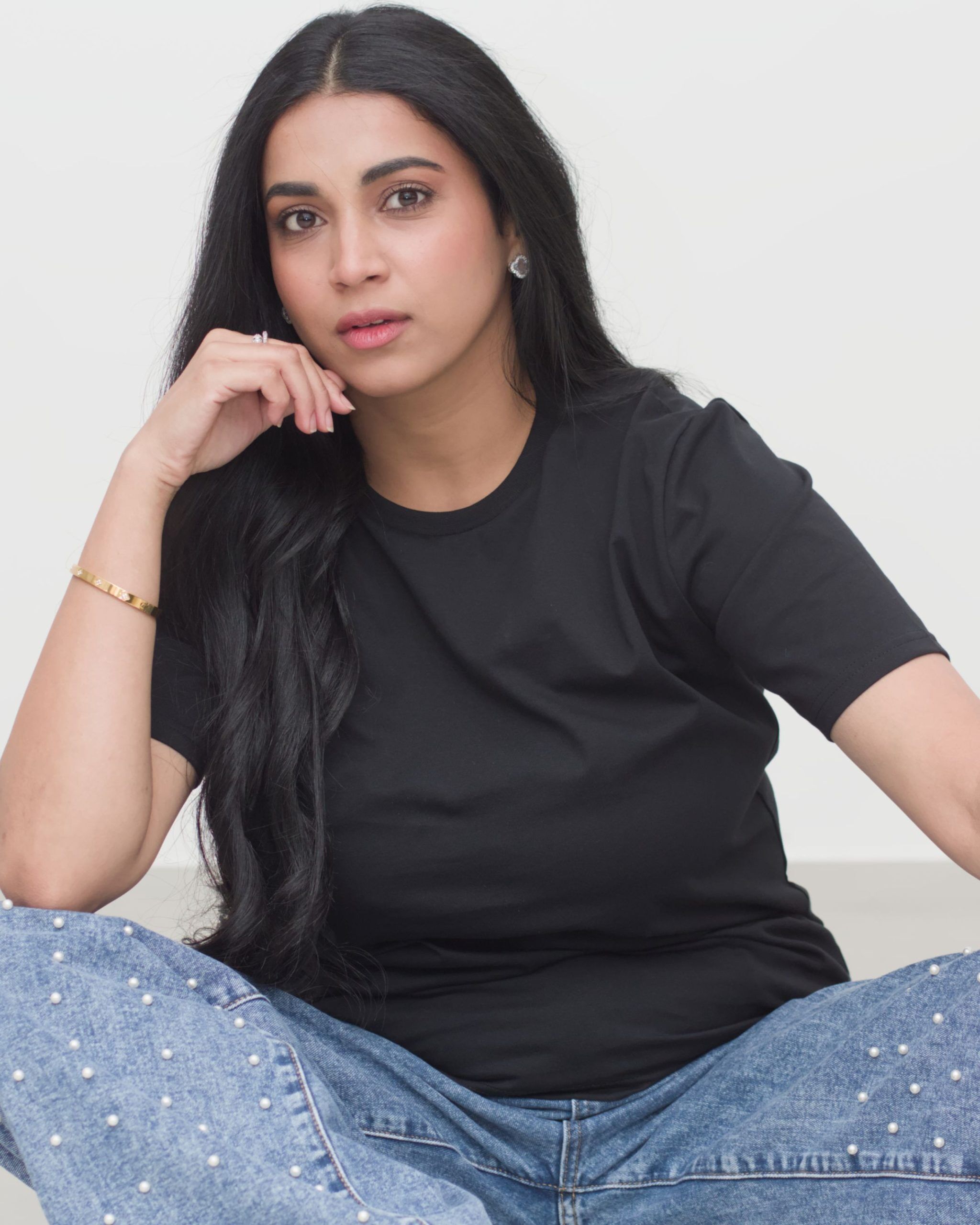 tshirt_relaxed_fit_bio_frau_schwarz_front06