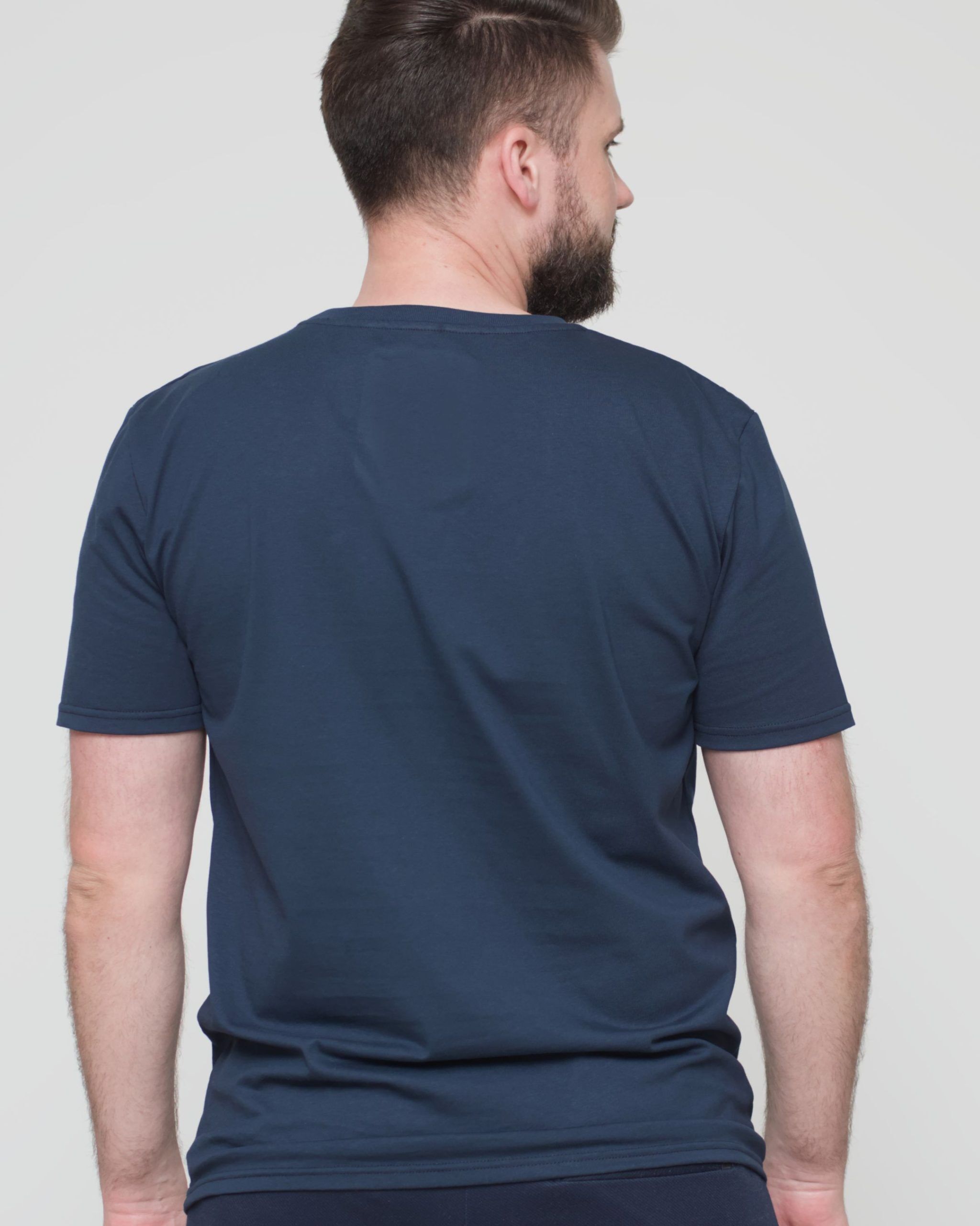 tshirt_relaxed_fit_bio_mann_marine_rueck01