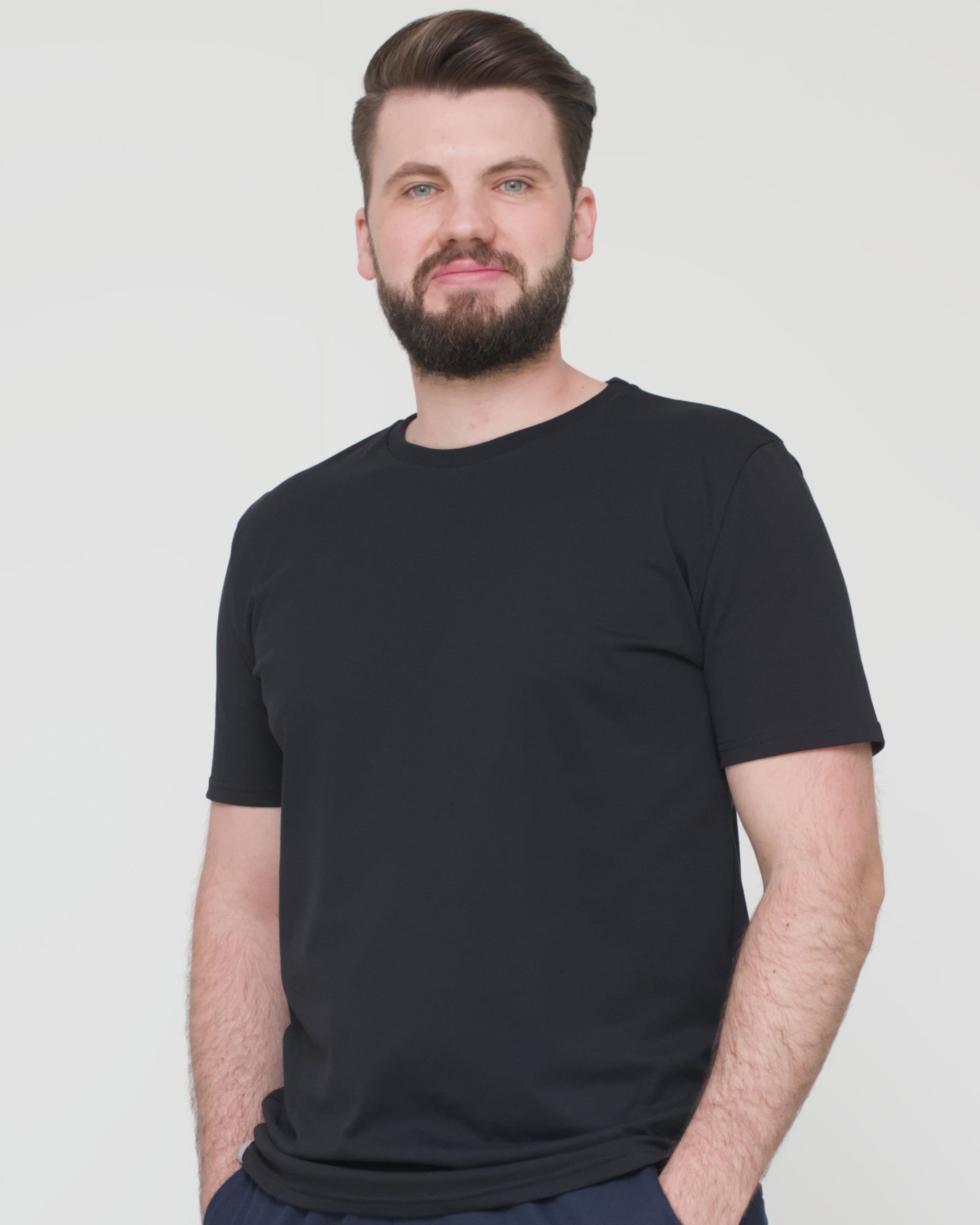 tshirt_relaxed_fit_bio_mann_schwarz_front01