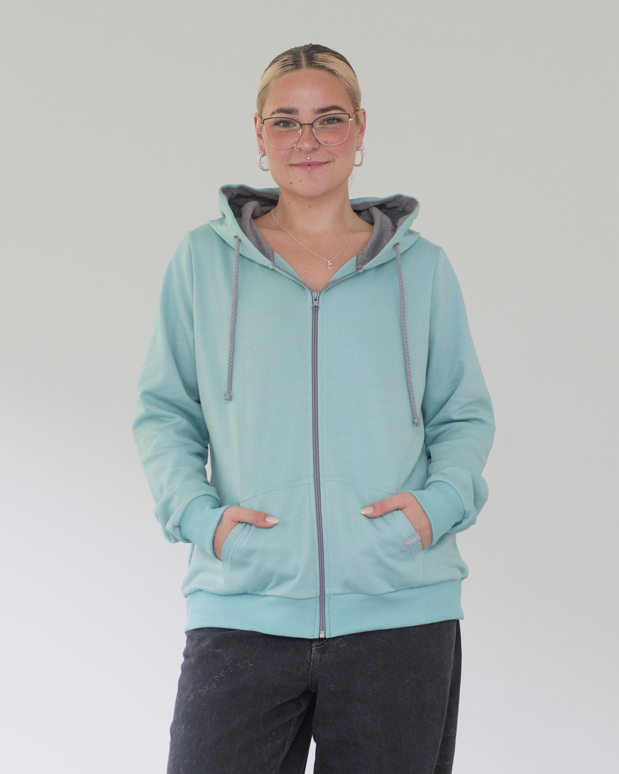 hoodie_mRV_bio_fair_frau_aqua01