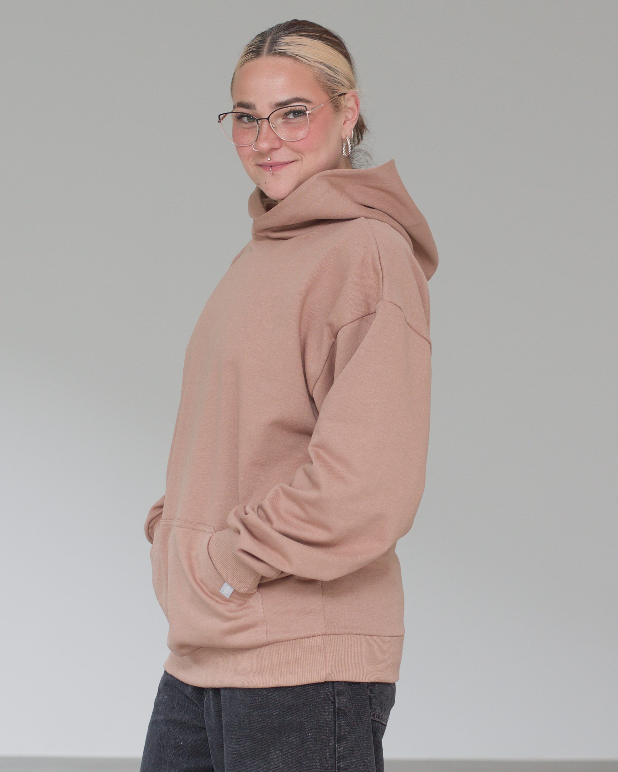 oversized_hoodie_toffee_02