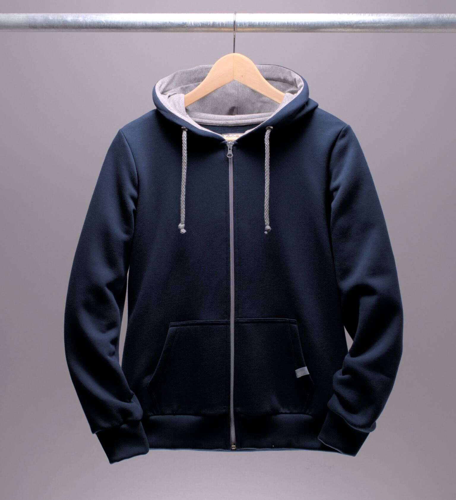 kapuzenjacke-sweater-frauen-marine