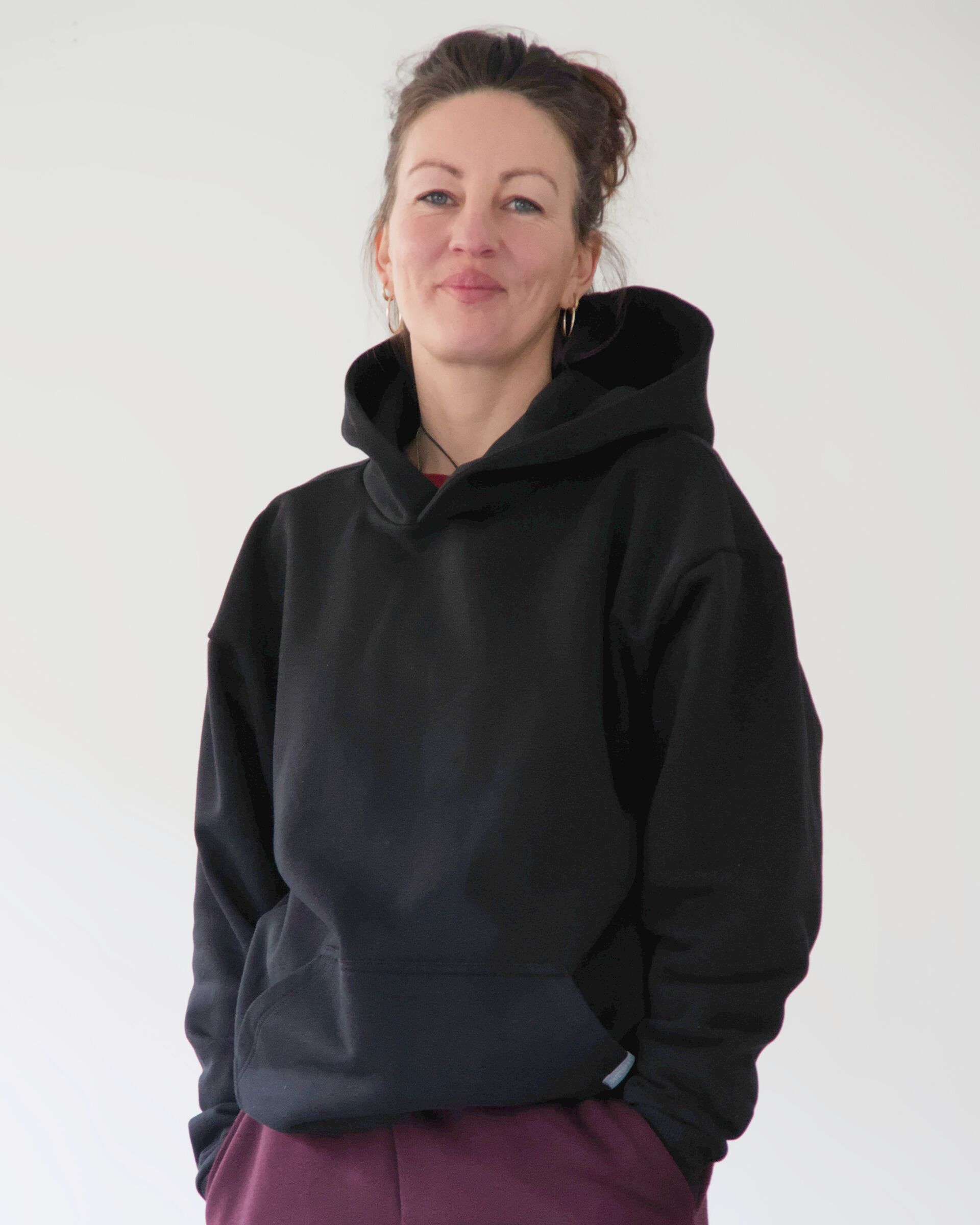 oversize_hoodie_unisex_schwarz01_a