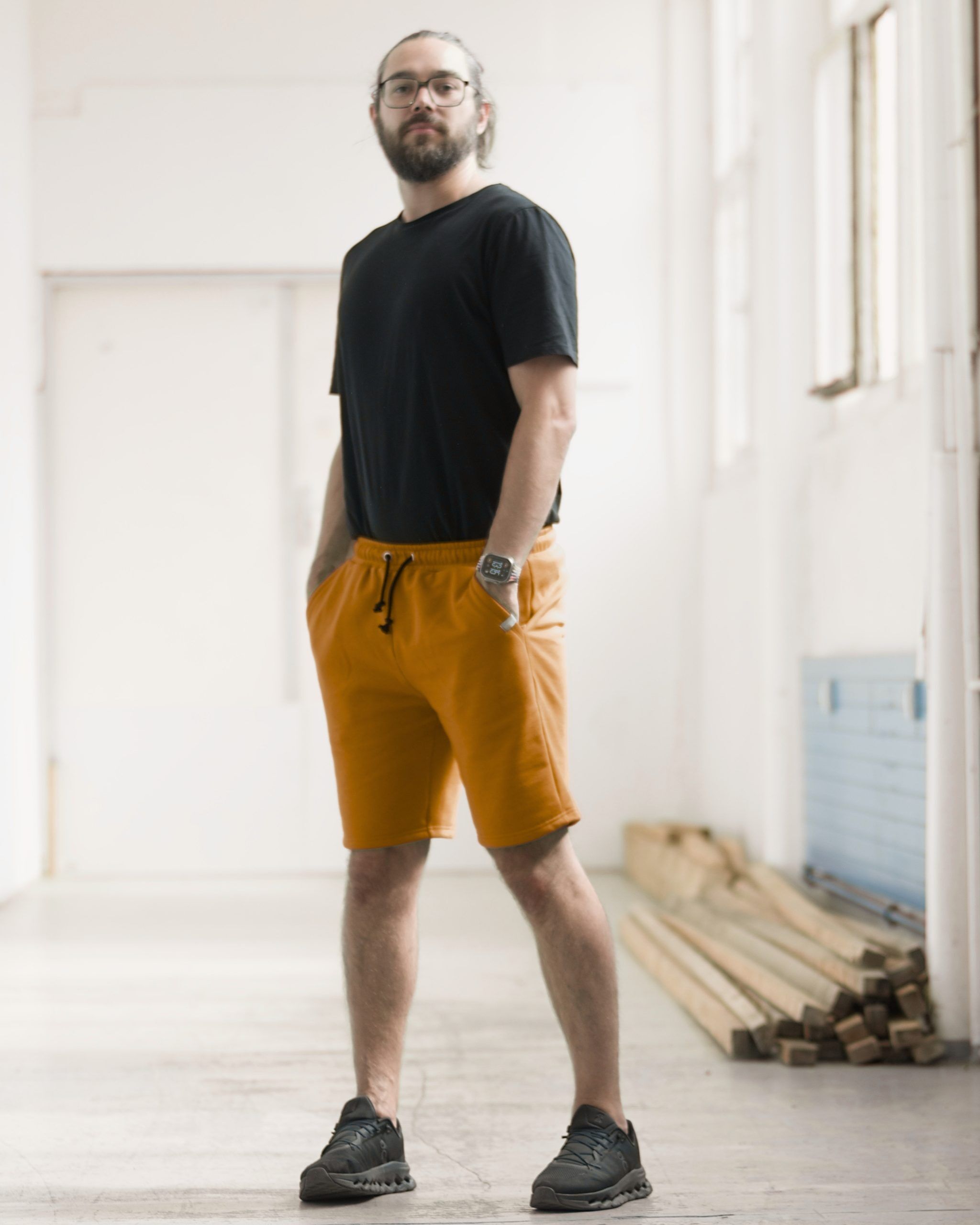sweat_shorts_bio_mann_senf_1