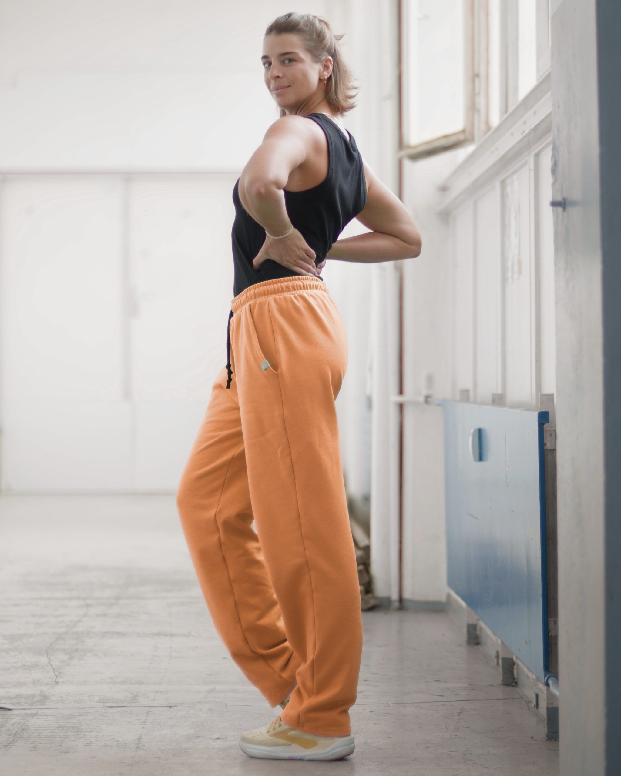 jogger_straight_bio_hose_frau_papaya_2