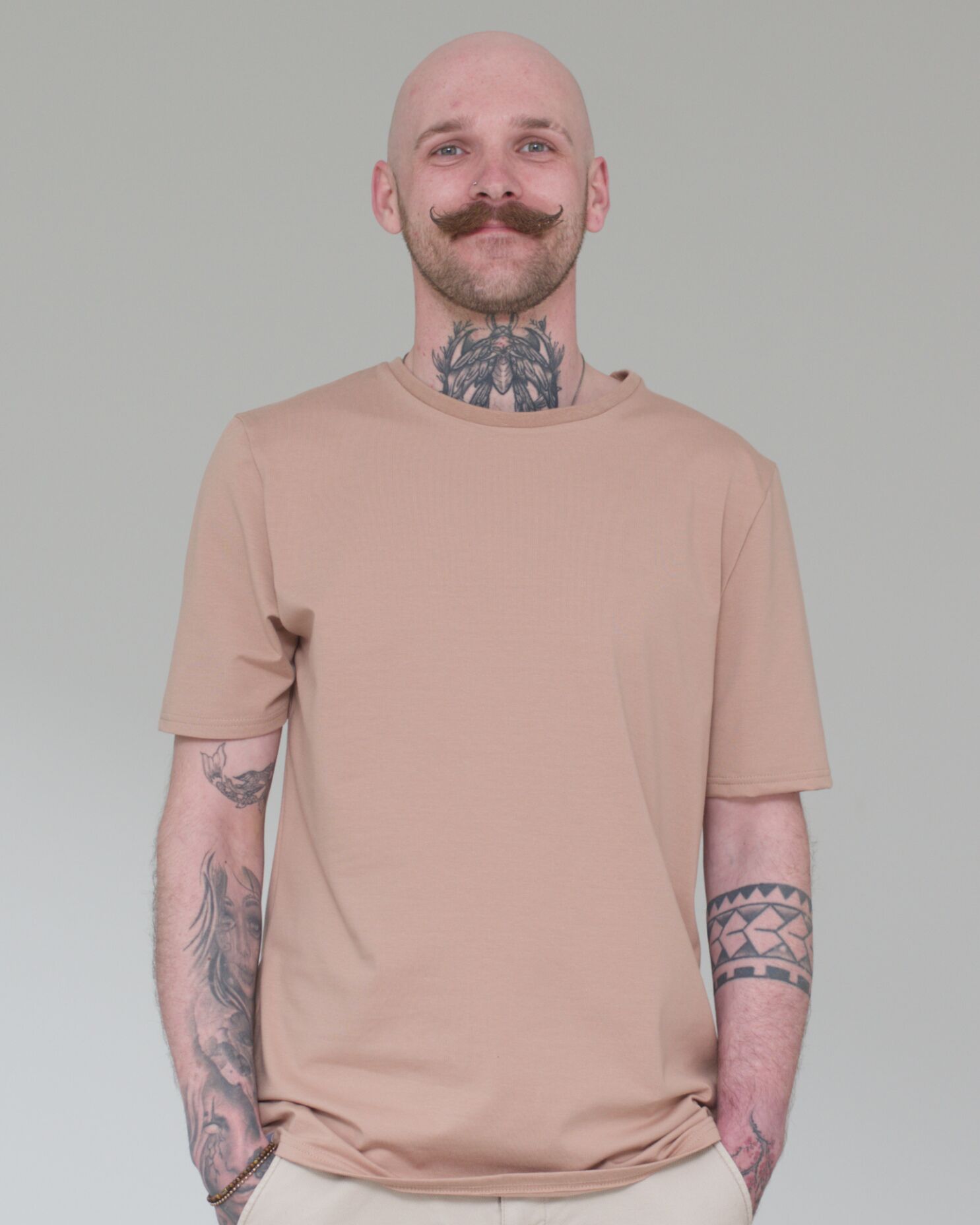 Tshirt_standart_toffee_mann_01