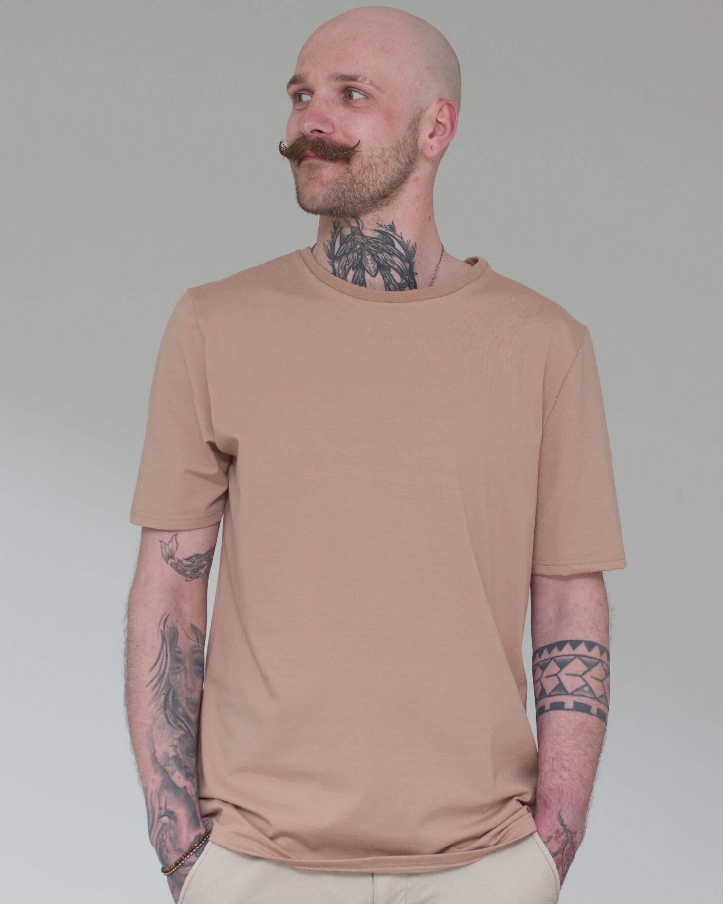 Tshirt_standart_toffee_mann_02