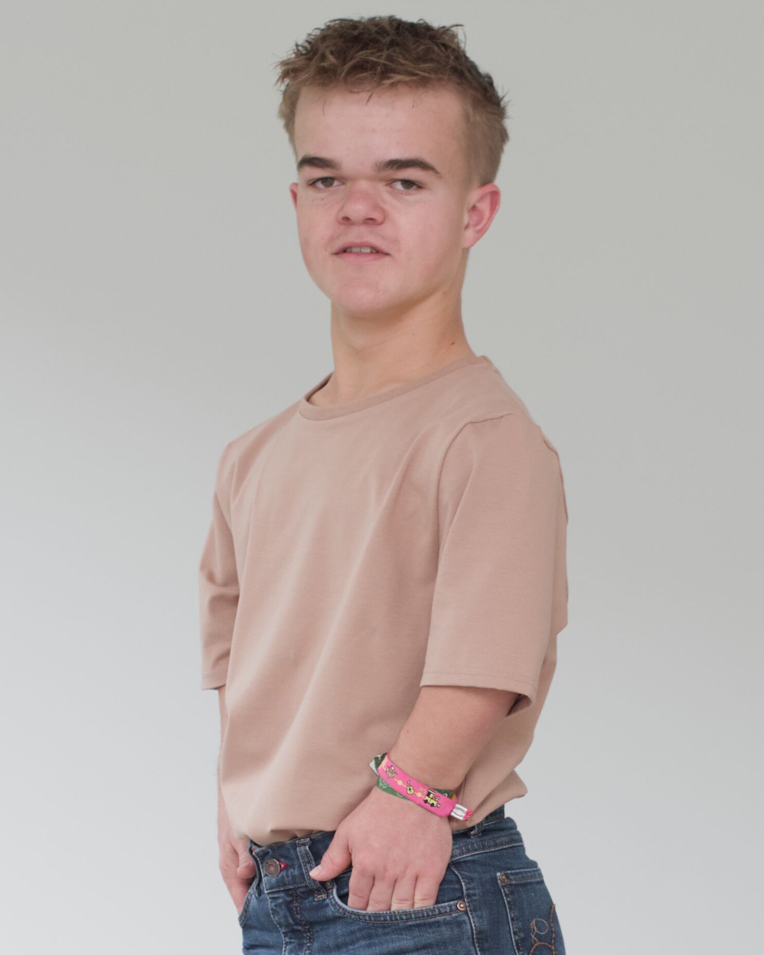 relaxed_tshirt_toffee_mann_01