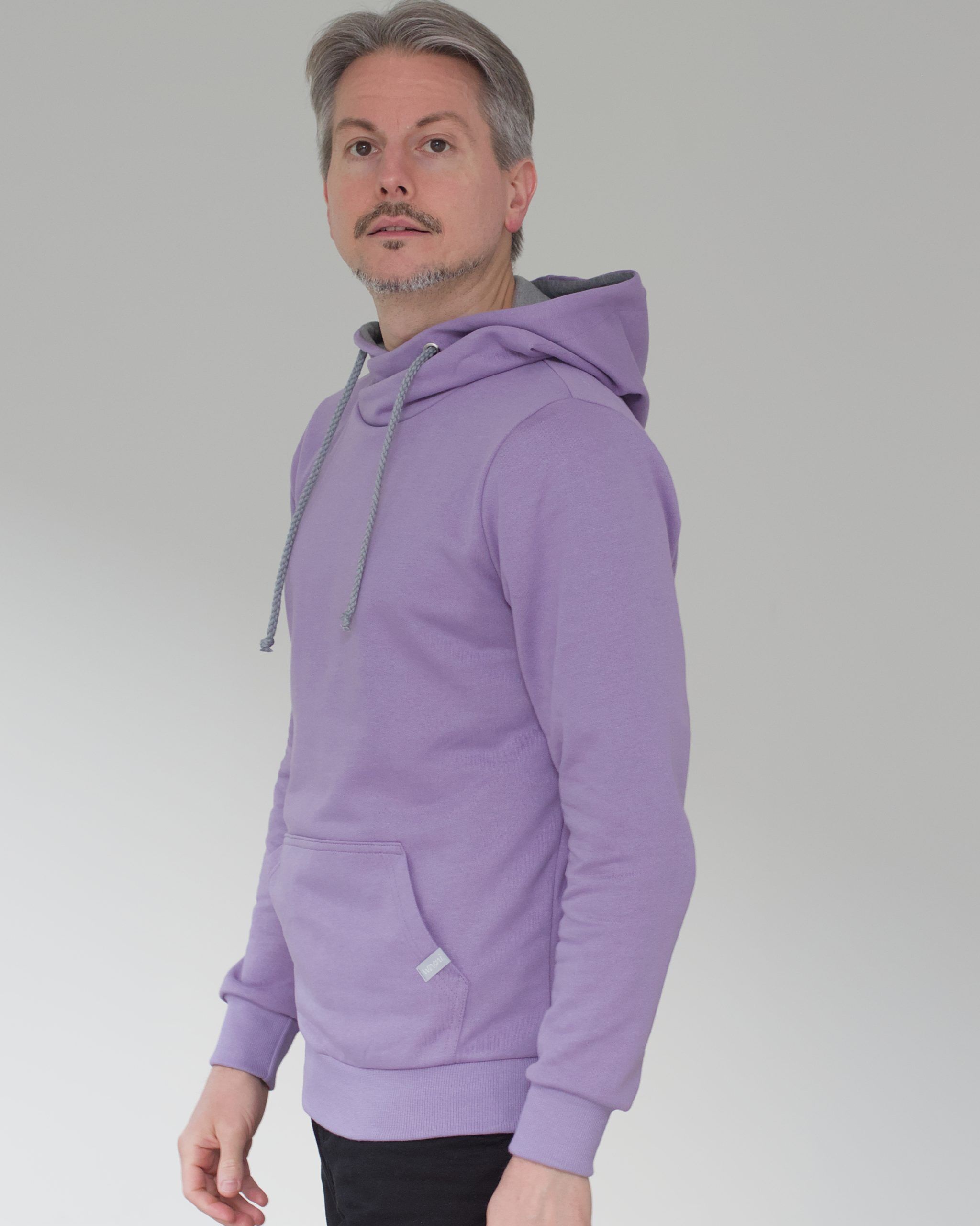 hoodie_oRV_bio_baumwolle_mann_flieder01